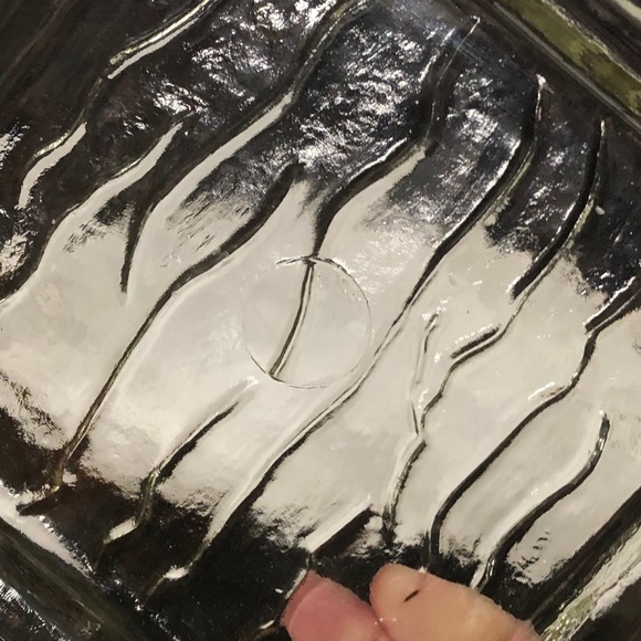 Beautiful Recycled Glass Bowl Dish for Serving or Trinkets - Picture 3 of 6